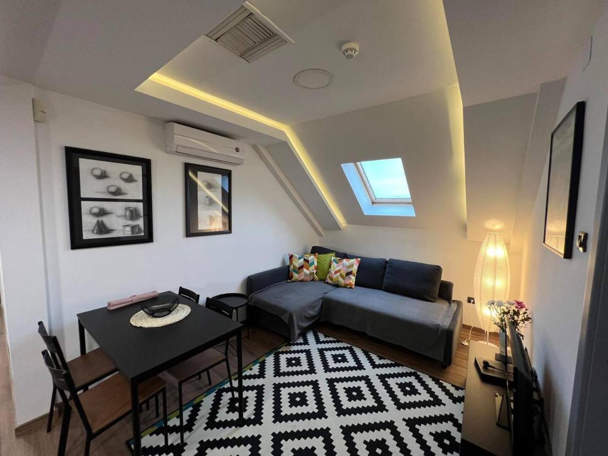 Main Square Apartment Beograd Eksteriør bilde